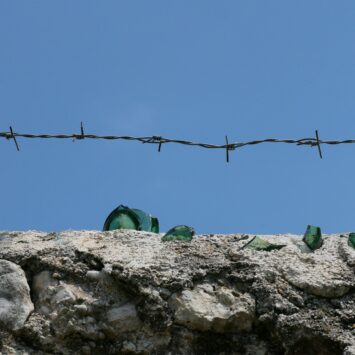 A Guide to Ballistic Barriers for Modern Security